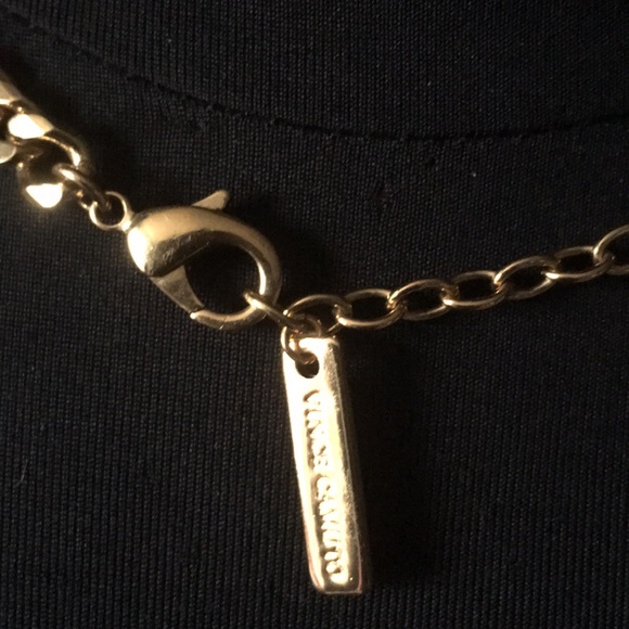 🎊🎊Vince Camuto Coral Cluster Choker Necklace - Picture 2 of 2